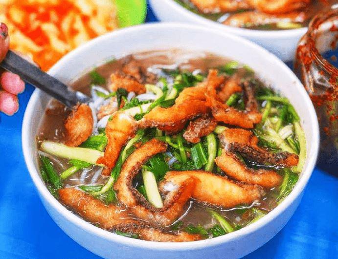 Capture the savory essence of Hanoi’s Old Quarter’s culinary gem